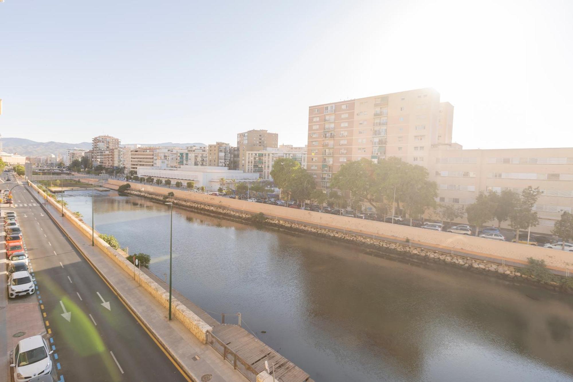 Lu&Cia El Rio City Center マラガ エクステリア 写真